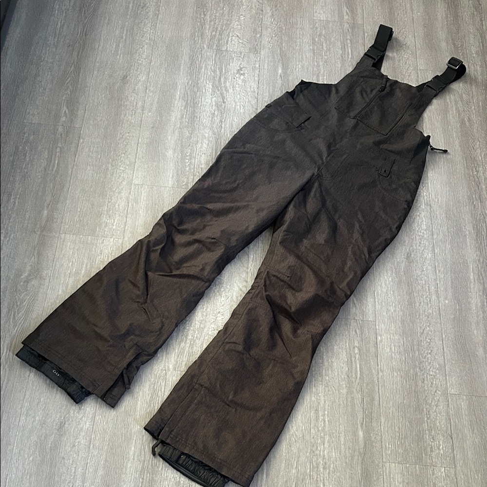 Women’s black overalls snowboarding pants
